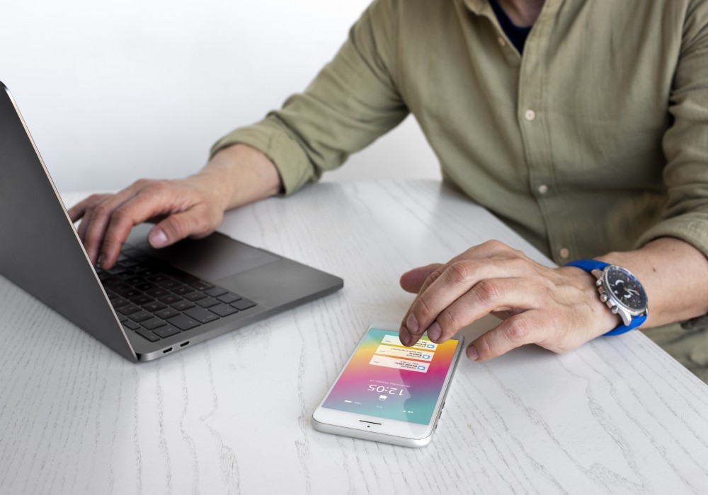 Web Application vs Mobile Application – Which is Better for Businesses?